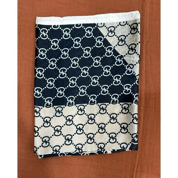 Silk scarf silk material color